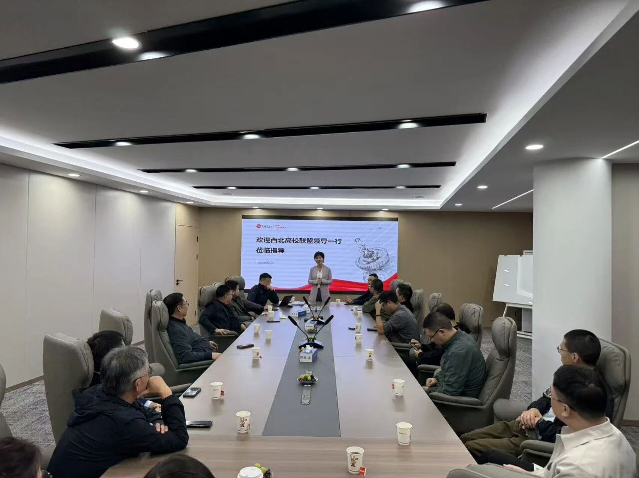 1763111343164333.jpg dbad0cb824576cb60d7618bae4f64a1d.jpg